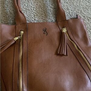 Browning Tan Leather Shoulder Bag with Gold Zippers